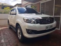 FOR SALE Toyota Fortuner V variant 4x4