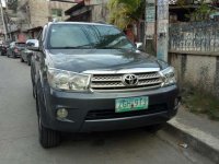 Toyota Fortuner 2006 Gas Matic FOR SALE