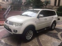 SELLING MITSUBISHI Montero 2012 gls v