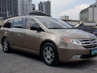 2012 HONDA ODYSSEY. TOP-OF-THE-LINE VARIANT.