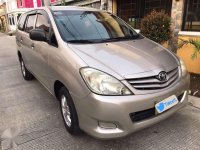 Toyota Innova E 2011 for sale