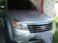 Ford Everest matic 4x2 2009 FOR SALE