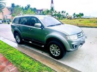 SELLING Mitsubishi Montero glx 2015