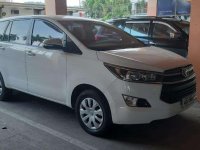 SUV -Toyota Innova 2017 manual transmission