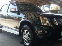 SELLING Isuzu Alterra 2011 urban cruiser x automatic