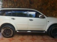 SELLING MITSUBISHI Montero sports gls v 2014