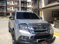 Isuzu Mux 2017 acquired for sale