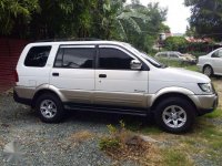 Isuzu Crosswind XUV 2.5L 2012 for sale