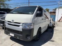 2018 TOYOTA Hiace 30 Commuter Manual White