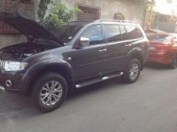 SELLING Mitsubishi Montero gls v 2011aquared model