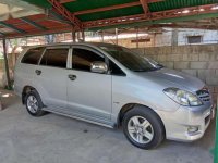 Rush sale! Toyota Innova j 2011