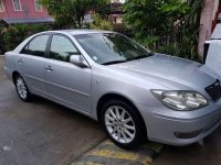 Toyota Camry 3.0 V6 2004 model/ top of the line