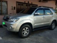 2007 Toyota Fortuner automatic 2.7vvti FOR SALE