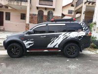 SELLING MITSUBISHI Montero 2013 GLX