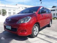 2011 Toyota Innova E (GAS-AT) RUSH