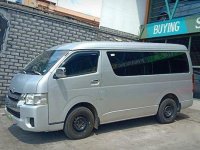 2016 Toyota Hi ace Grandia GL M/T Silver Diesel