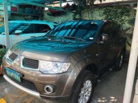 2013 Mitsubishi Montero GLX Automatic for sale 