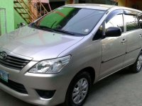 2012 Toyota Innova E for sale