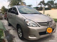 2011 Toyota Innova E for sale 