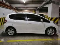 RUSH SALE! Honda Jazz 2012 White AT 1.5L Top of the line