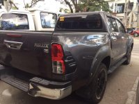 Toyota Hilux 4x4 manual 2016 FOR SALE