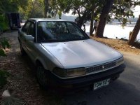 SELLING TOYOTA Corolla 1992