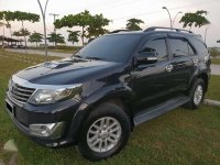 Top of the line 2013 Toyota Fortuner G AT low mileage