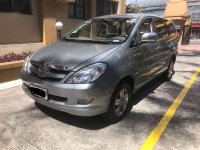 Toyota Innova V 2008 Top of the line for sale 