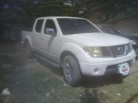 Rush rush Nissan Navara 2009 4x4 LE limited