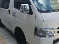 2016 TOYOTA Hiace commuter 3.0 manual  FOR SALE