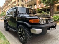 2014 Toyota FJ Cruiser AT 4x4 1st owned lady driven