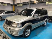 2003 Toyota Revo vx200 20 at gas 9seaters loaded not adventure