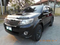 2013 TOYOTA Fortuner g VNT diesel automatic