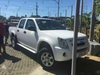 Selling Isuzu Dmax Lx 2012