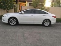 2011 Hyundai Sonata Premium Top of the Line!