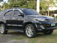 2012 TOYOTA Fortuner 2.5 diesel automatic 4X2. 