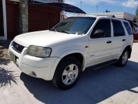 2004 Ford Escape XLS All power