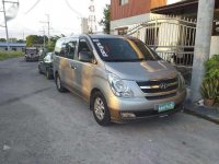 HYUNDAI Grand Starex vgt 2010 model rush sale