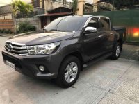 Toyota Hilux 2017, 2.4L 4x2 G A/T,  Metallic Gray