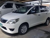 2013 model Toyota Innova E AT Diesel FOR SALE