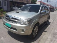 Toyota Fortuner V 2006 model for sale