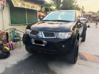 Mitsubishi Strada 2012 manual for sale