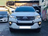 Toyota Fortuner 2.4 V 4x2 AT White Pearl 2016