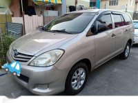 Toyota Innova E 2011 for sale