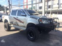 Toyota HILUX 2006 model 4X4 AUTOMATIC for sale
