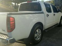 Like New Nissan Frontier Navarra for sale