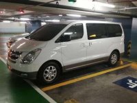 Hyundai Starex gold 2013 for sale 