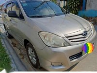 Toyota Innova E 2011 for sale