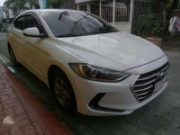 Hyundai Elantra MT 2017 for sale