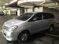 2011 Toyota Innova E for sale